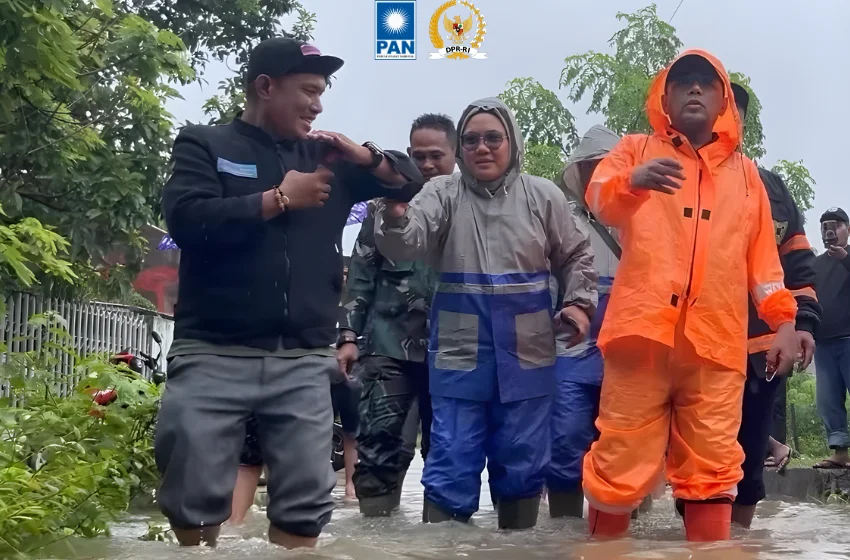Arisal Aziz Tinjau Lokasi Banjir Ekstrem di Sumatera Barat, Salurkan Bantuan Logistik untuk Warga