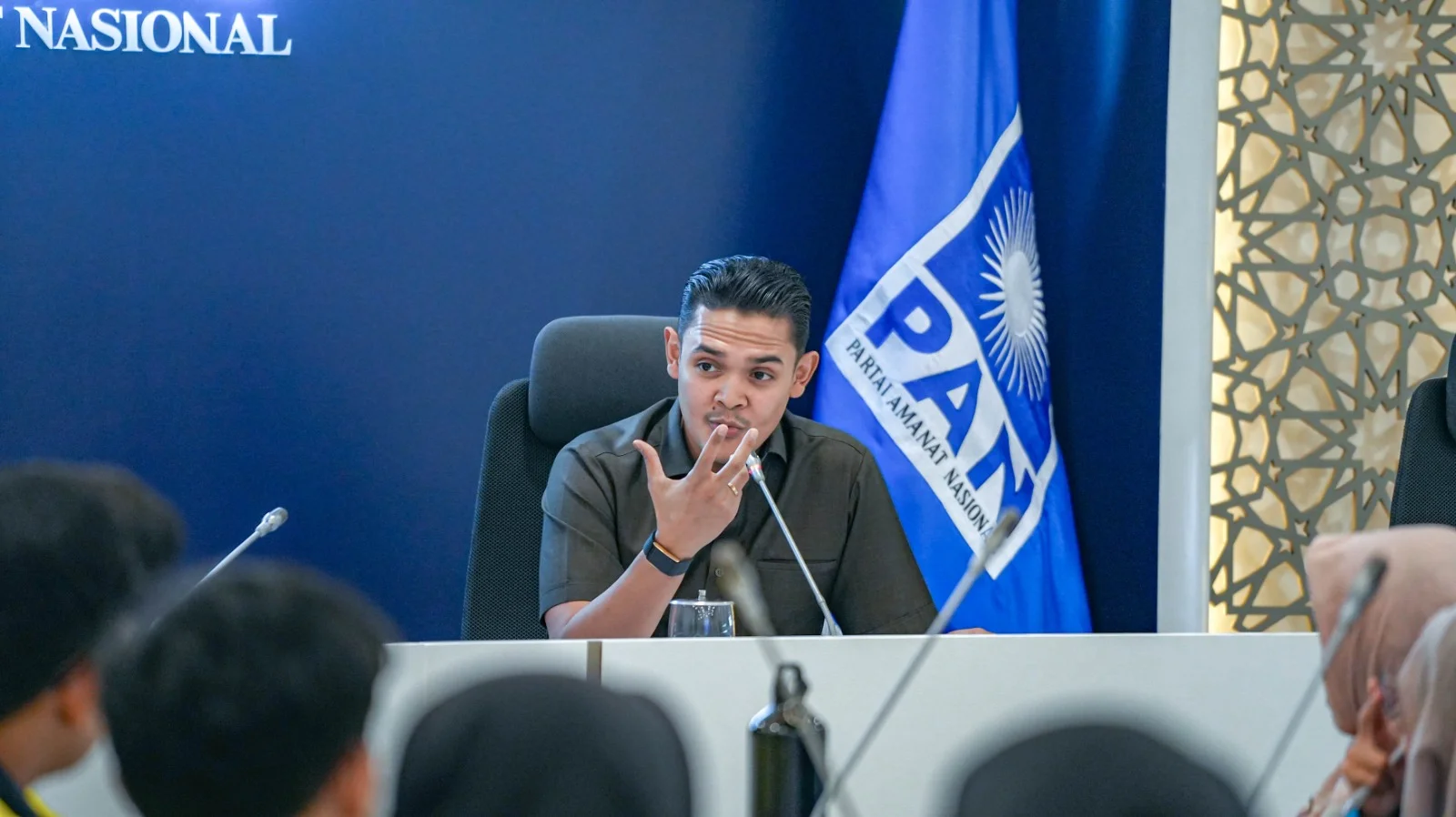 Soroti Industri Kosmetik, Abdul Hakim Bafagih Menekankan Penguatan Regulasi untuk Perlindungan