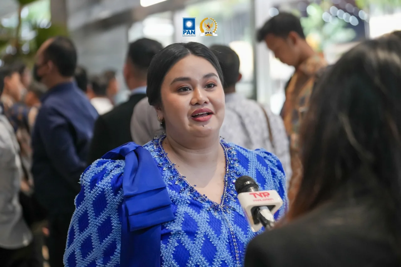 Farah Puteri Nahlia Soroti Korelasi Usia Pensiun dengan Produktivitas Jenderal TNI