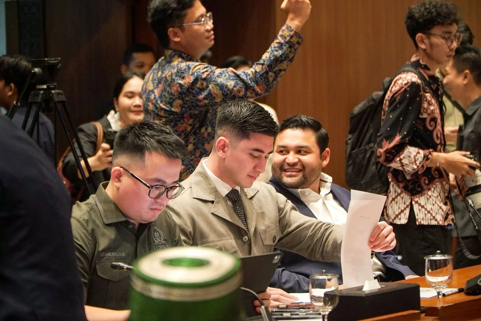 Anggota Fraksi PAN Verrell Bramasta Usulkan Langkah Perkuat Ekosistem Digital: Dari Transparansi Algoritma hingga Perlindungan Anak