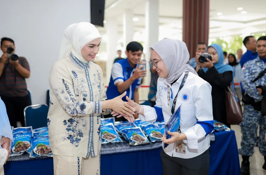 Putri Zulkifli Hasan: Fraksi PAN Gelar PANsar Murah hingga Mudik Gratis Selama Ramadan 2026